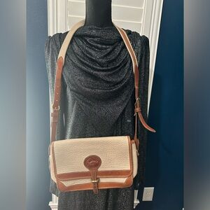 Vintage Dooney & Bourke All Weather Crossbody Satchel